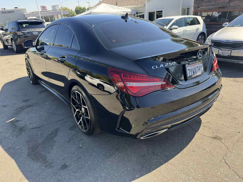 2018 Mercedes-Benz CLA-Class Image 4