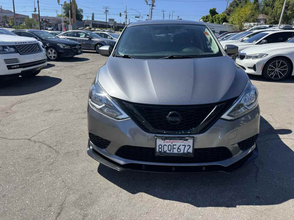 2017 Nissan Sentra Image 2