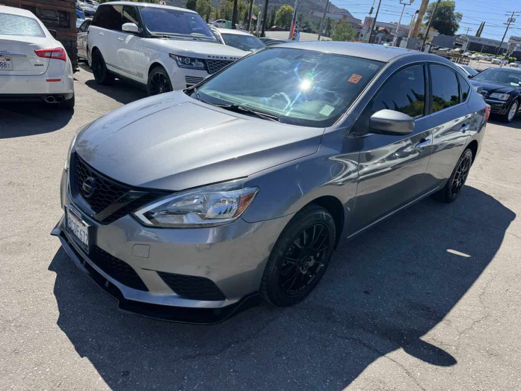 2017 Nissan Sentra Image 3