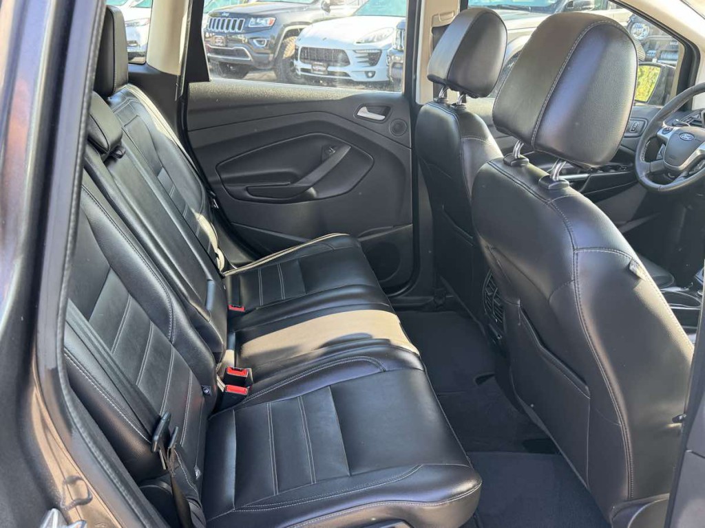 2017 Ford C-Max Image 10