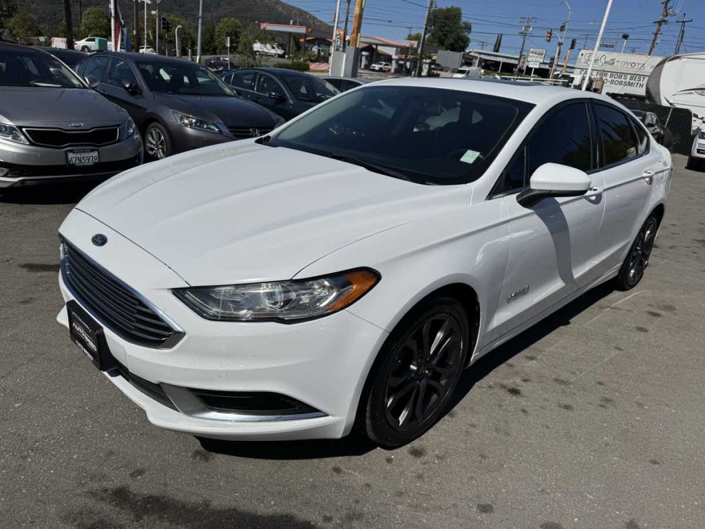 2018 Ford Fusion Image 3