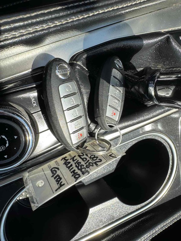 2018 Nissan Maxima Image 16