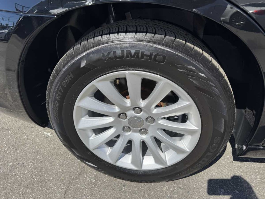 2014 Chrysler 300 Image 5