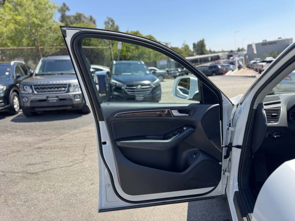 2015 Audi Q5 Image 8
