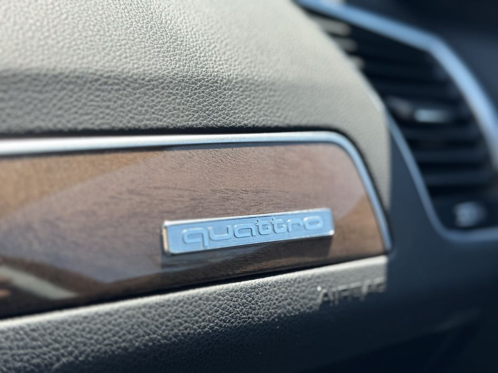 2015 Audi Q5 Image 17