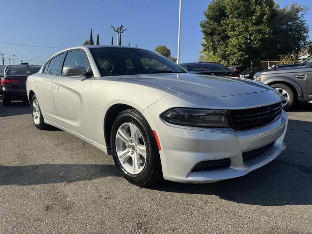 2021 Dodge Charger Image 1