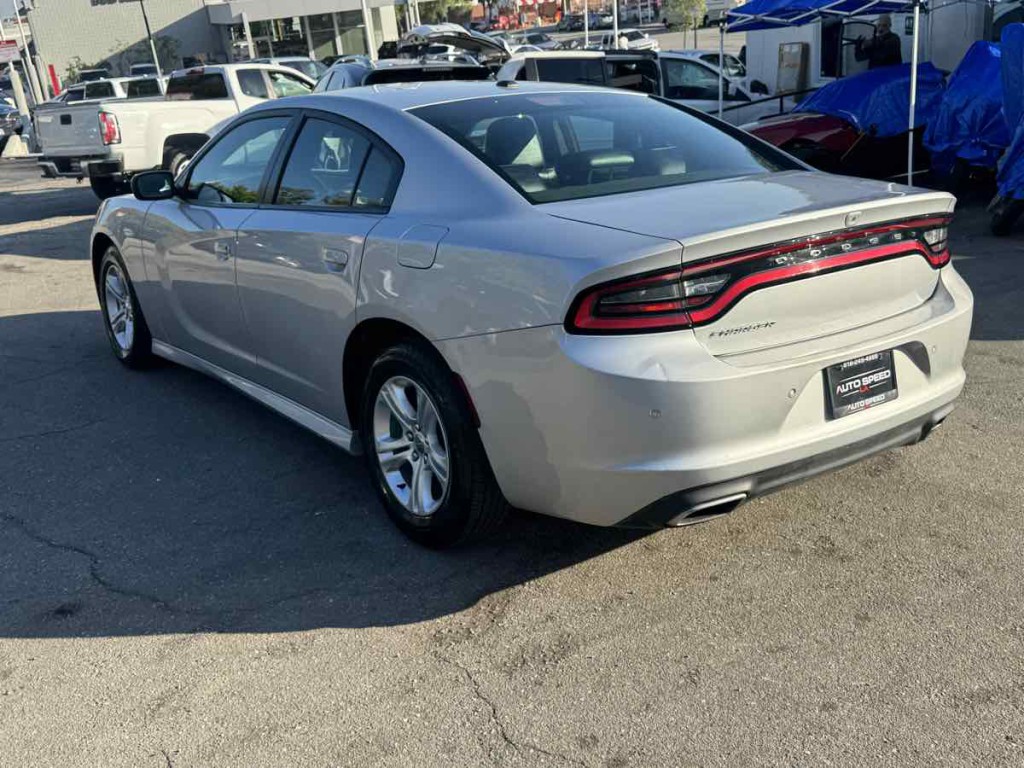 2021 Dodge Charger Image 5