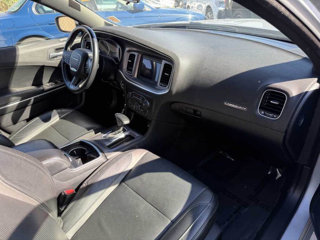 2021 Dodge Charger Image 14