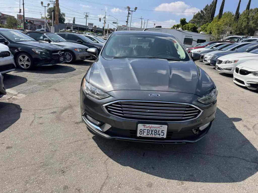 2018 Ford Fusion Image 2