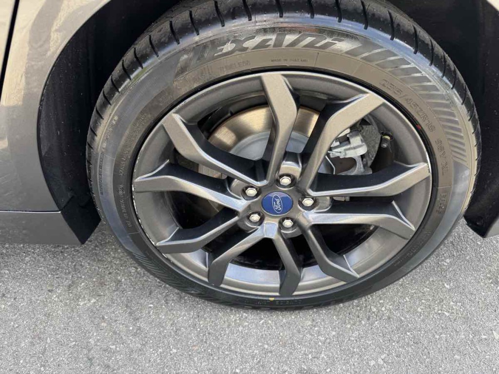 2018 Ford Fusion Image 3