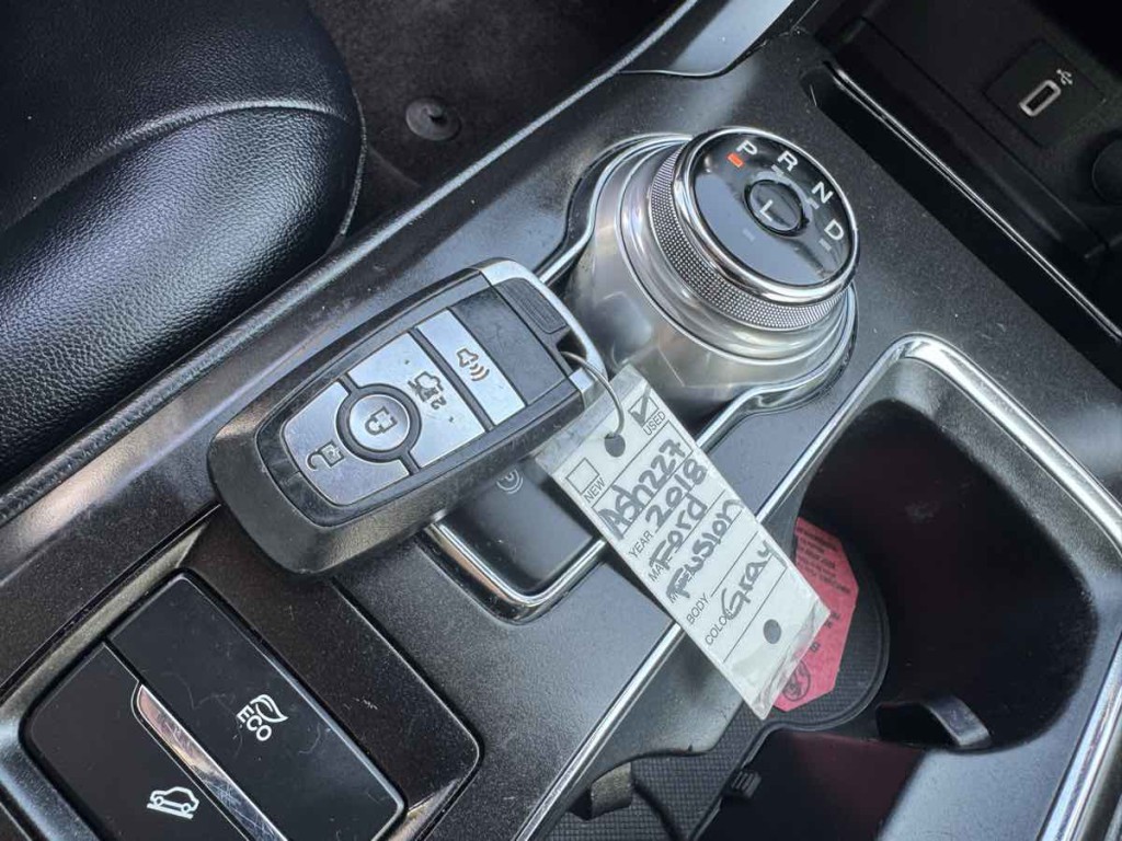 2018 Ford Fusion Image 16