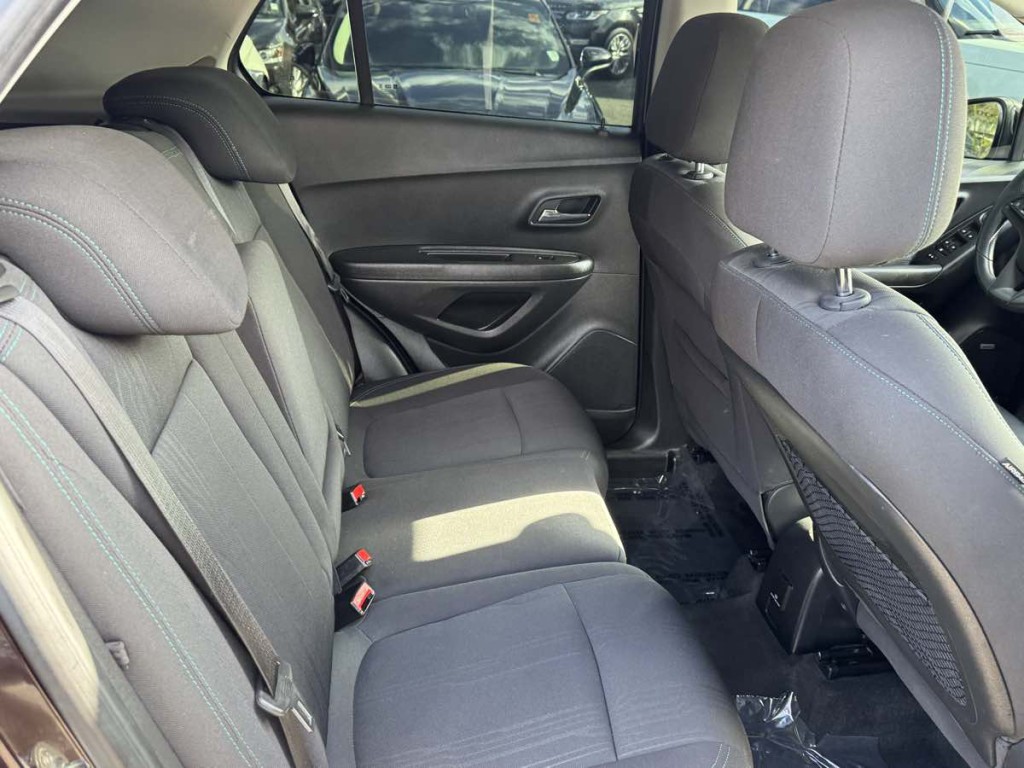 2015 Chevrolet Trax Image 16