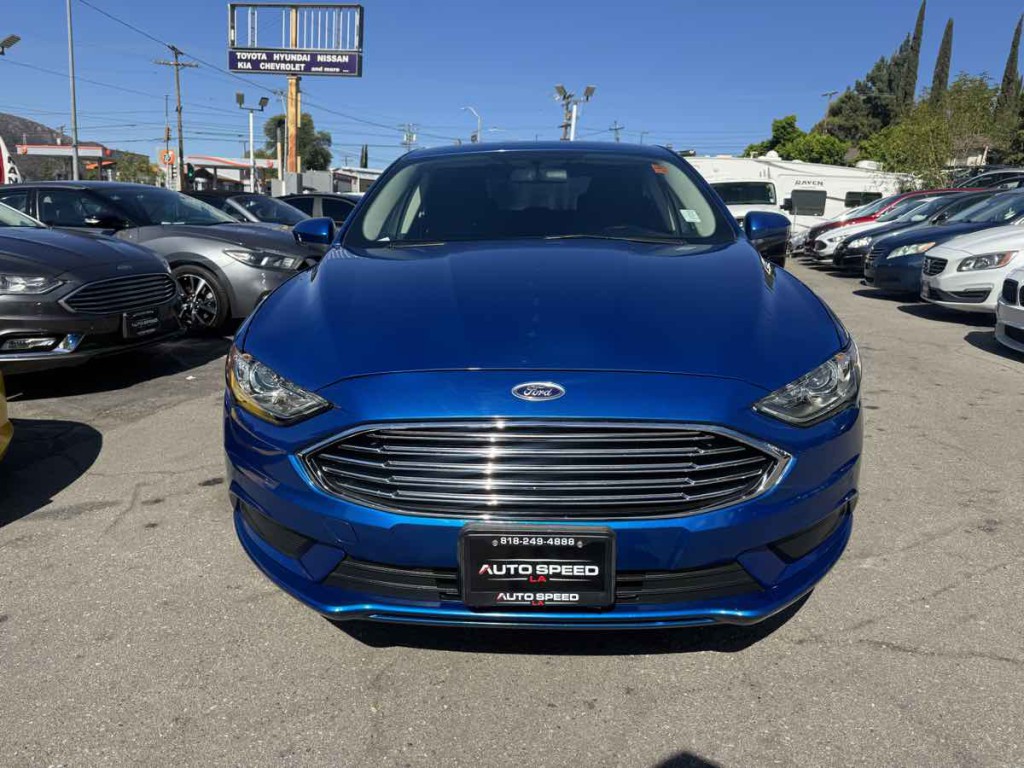 2017 Ford Fusion Image 2