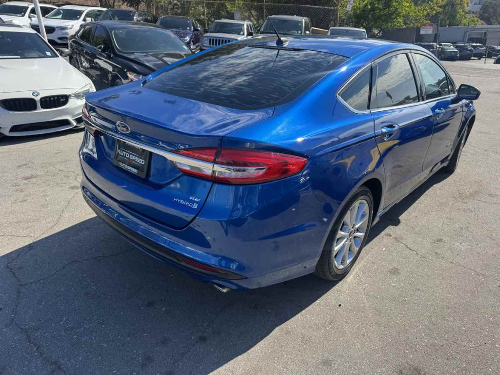 2017 Ford Fusion Image 5
