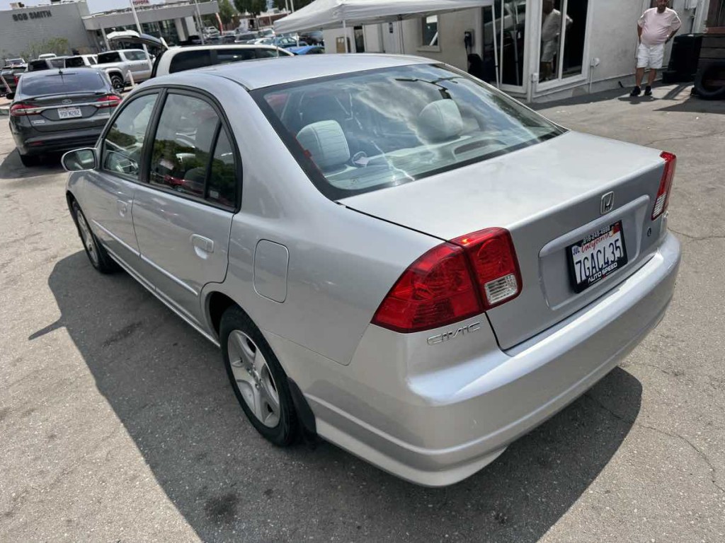 2005 Honda Civic Image 4