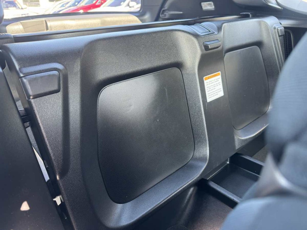 2016 Honda CR-Z Image 13