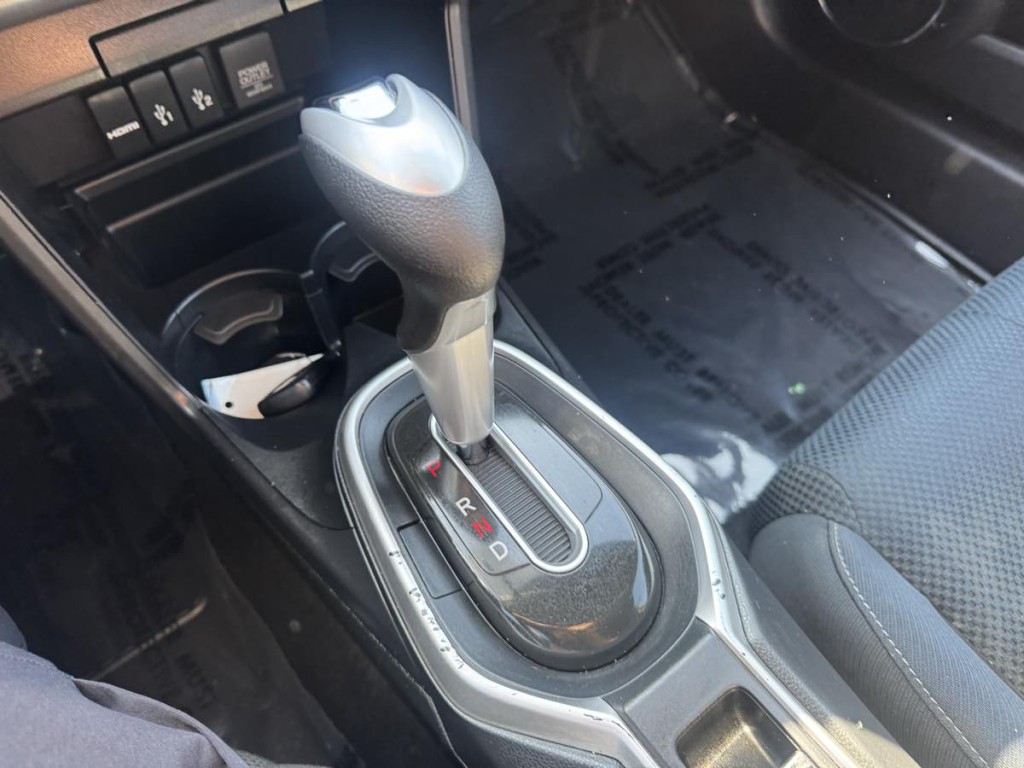 2016 Honda CR-Z Image 19