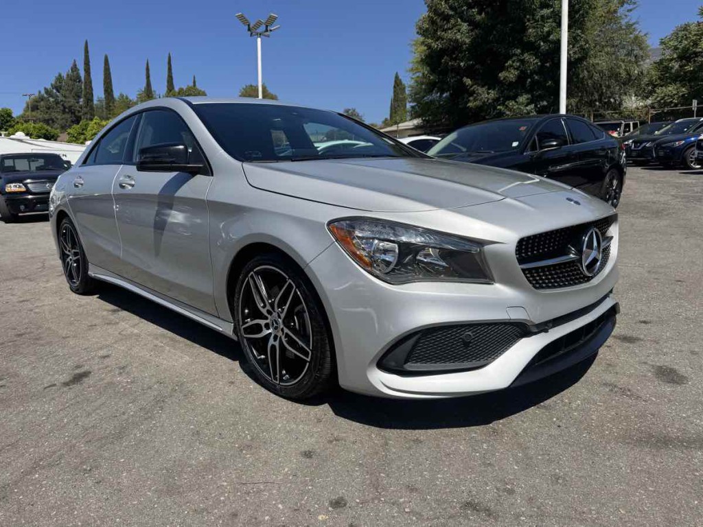 2019 Mercedes-Benz CLA-Class Image 1