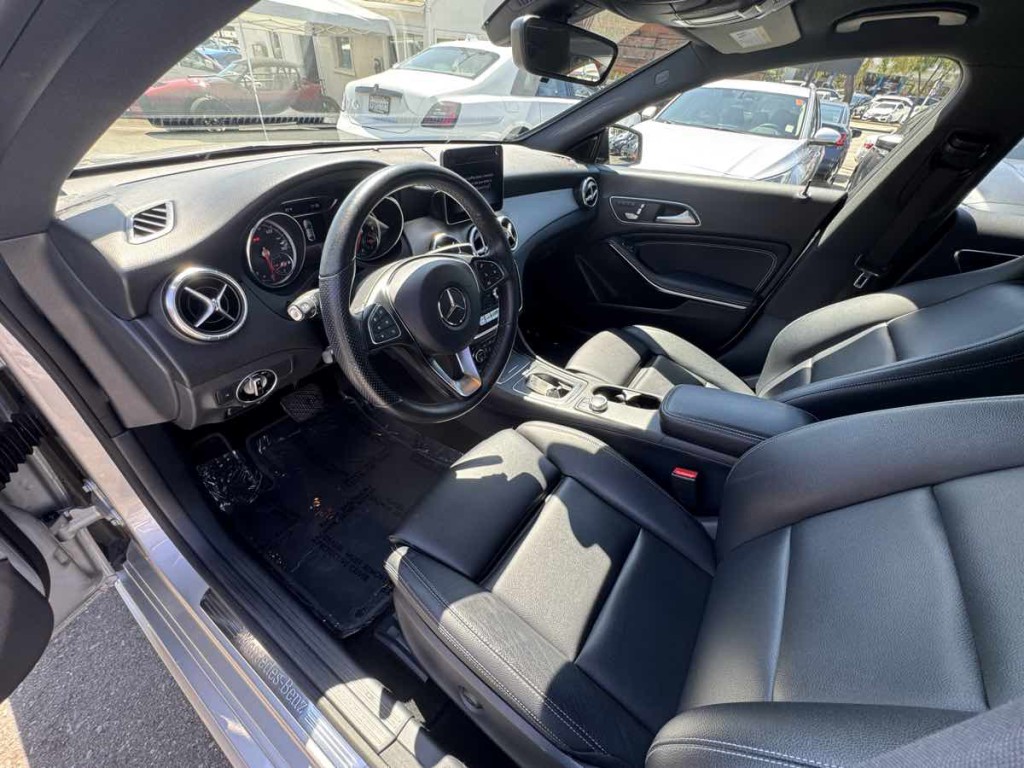 2019 Mercedes-Benz CLA-Class Image 14