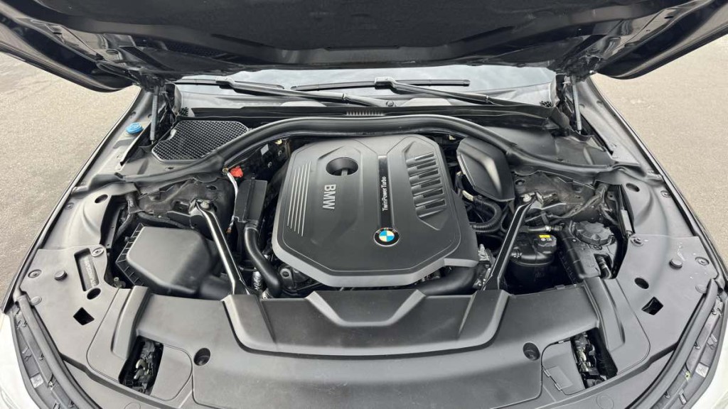 2016 BMW 7 Series Image 20