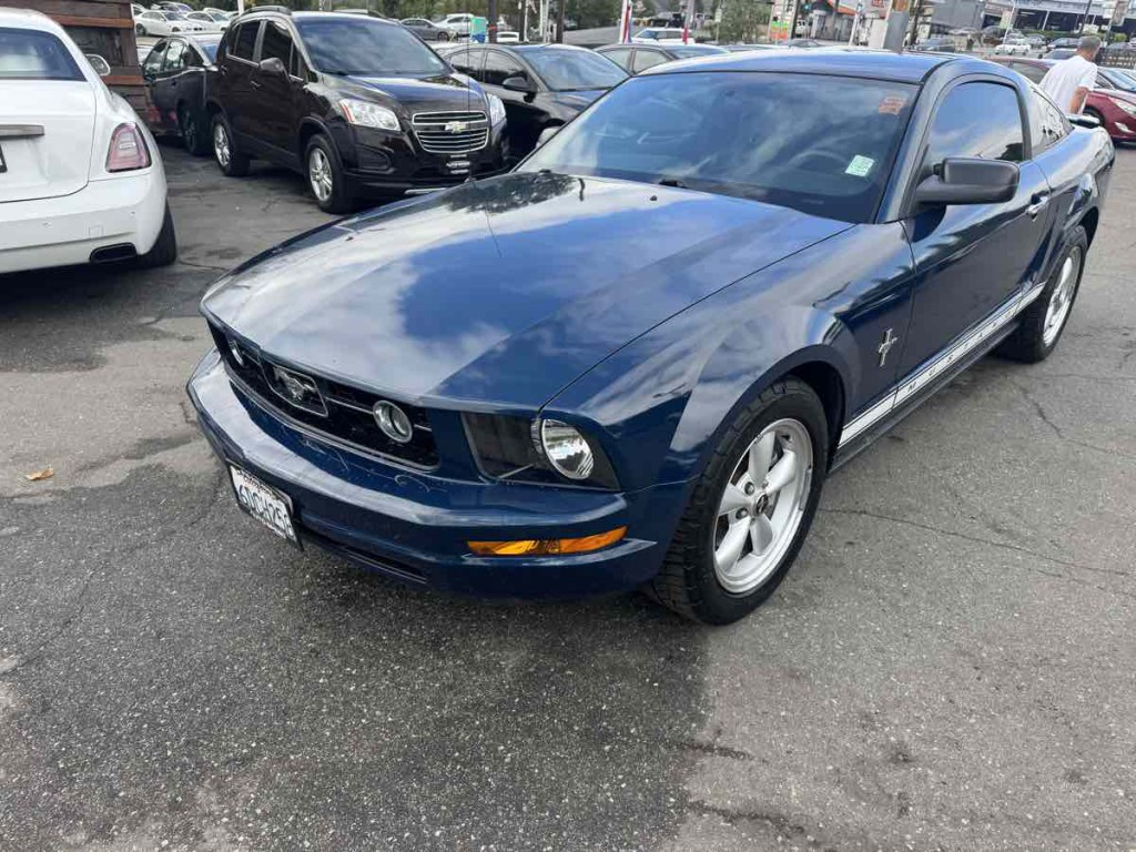 2008 Ford Mustang Image 3