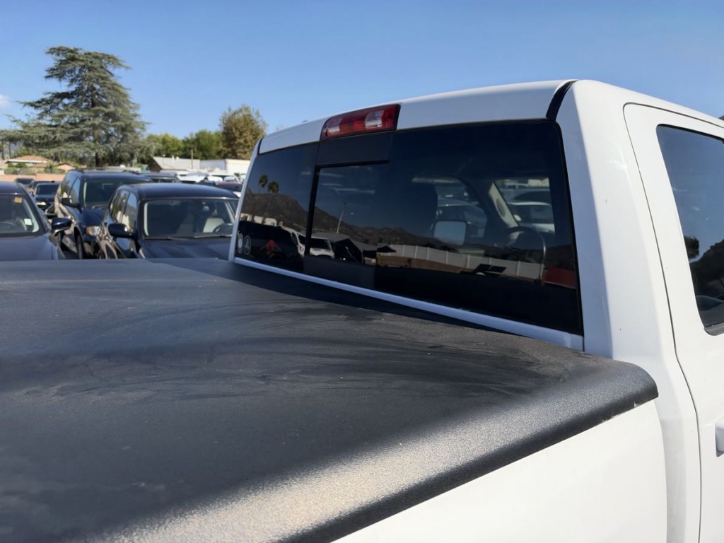 2015 RAM 1500 Image 9