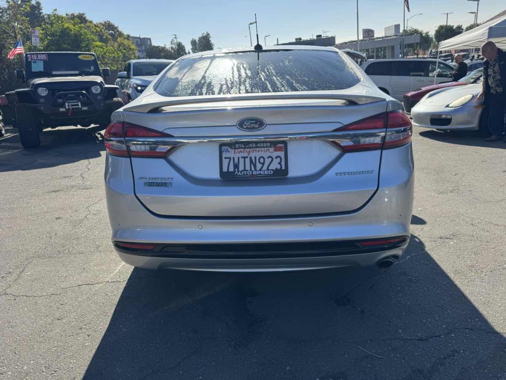 2017 Ford Fusion Image 5
