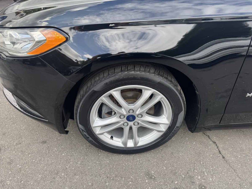 2018 Ford Fusion Image 6