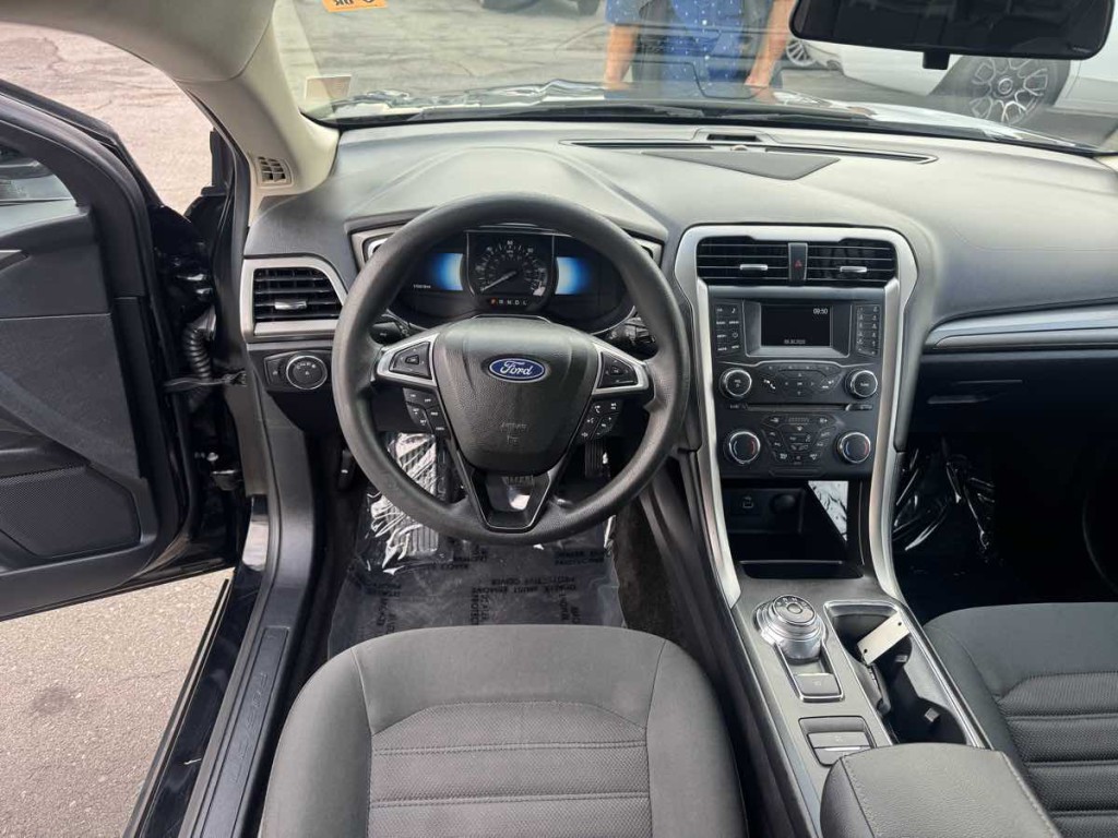 2018 Ford Fusion Image 10
