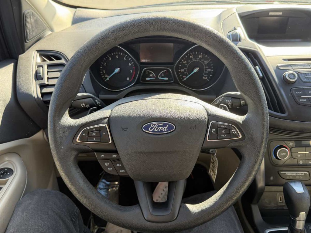 2017 Ford Escape Image 10