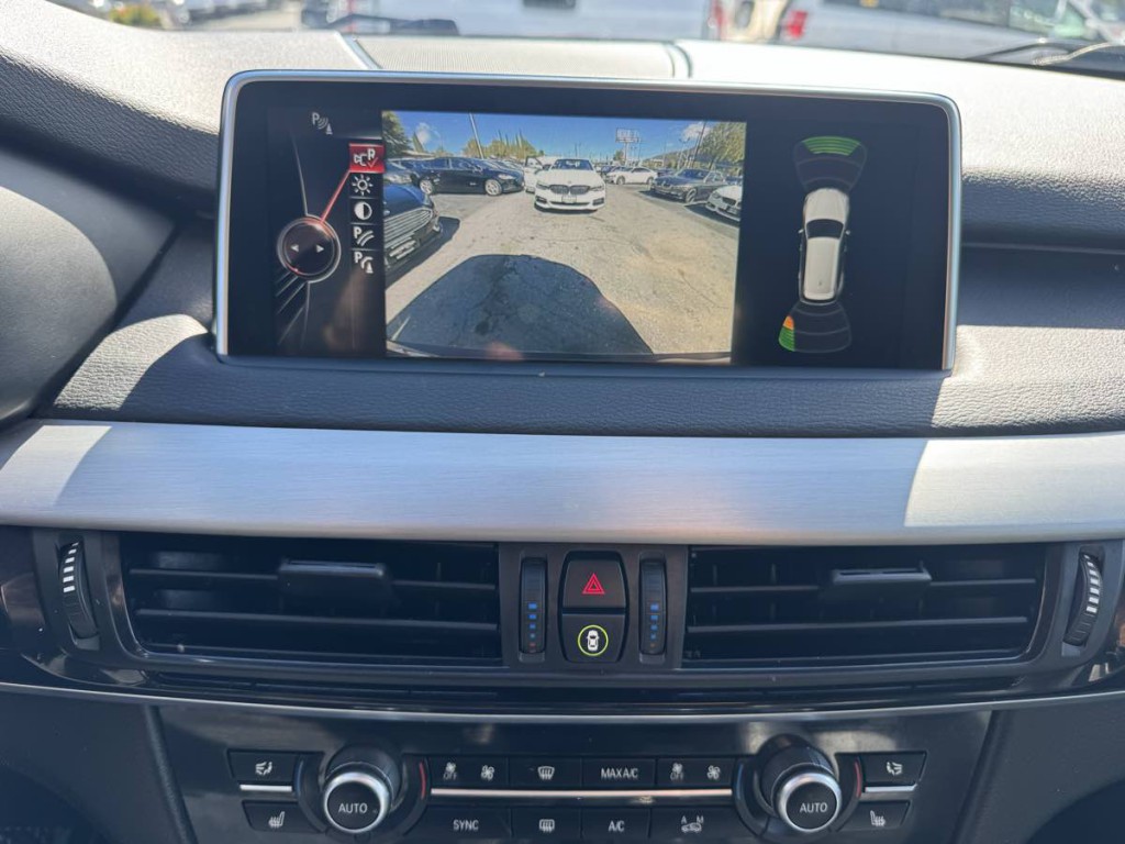 2016 BMW X5 Image 18