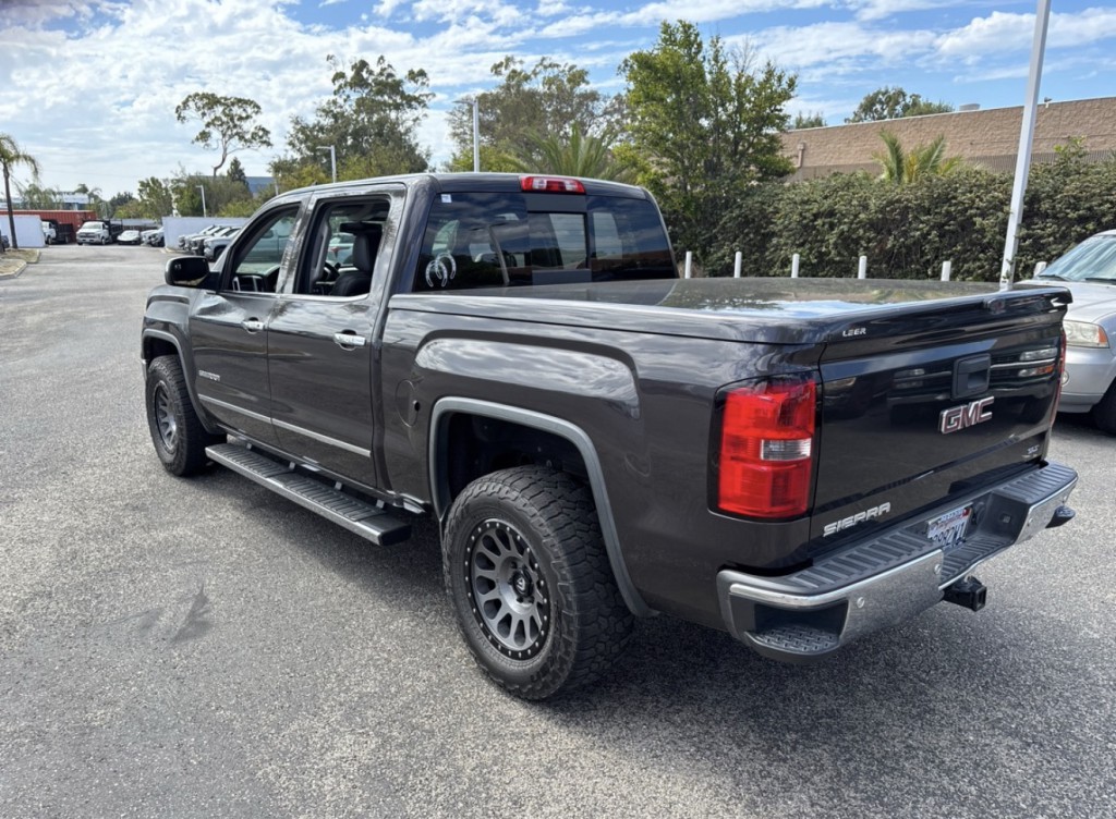 2015 GMC Sierra 1500 Image 2