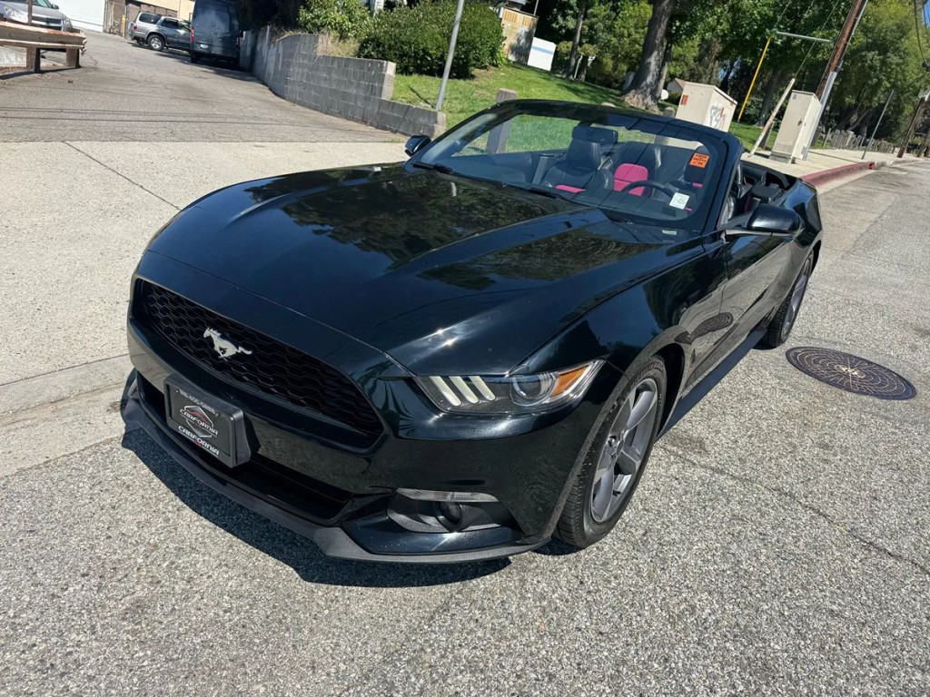 2015 Ford Mustang Image 3