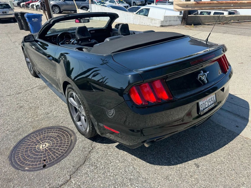2015 Ford Mustang Image 5