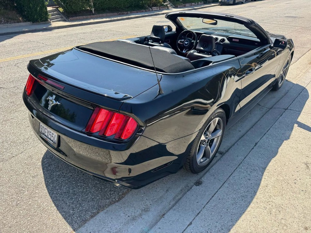 2015 Ford Mustang Image 7