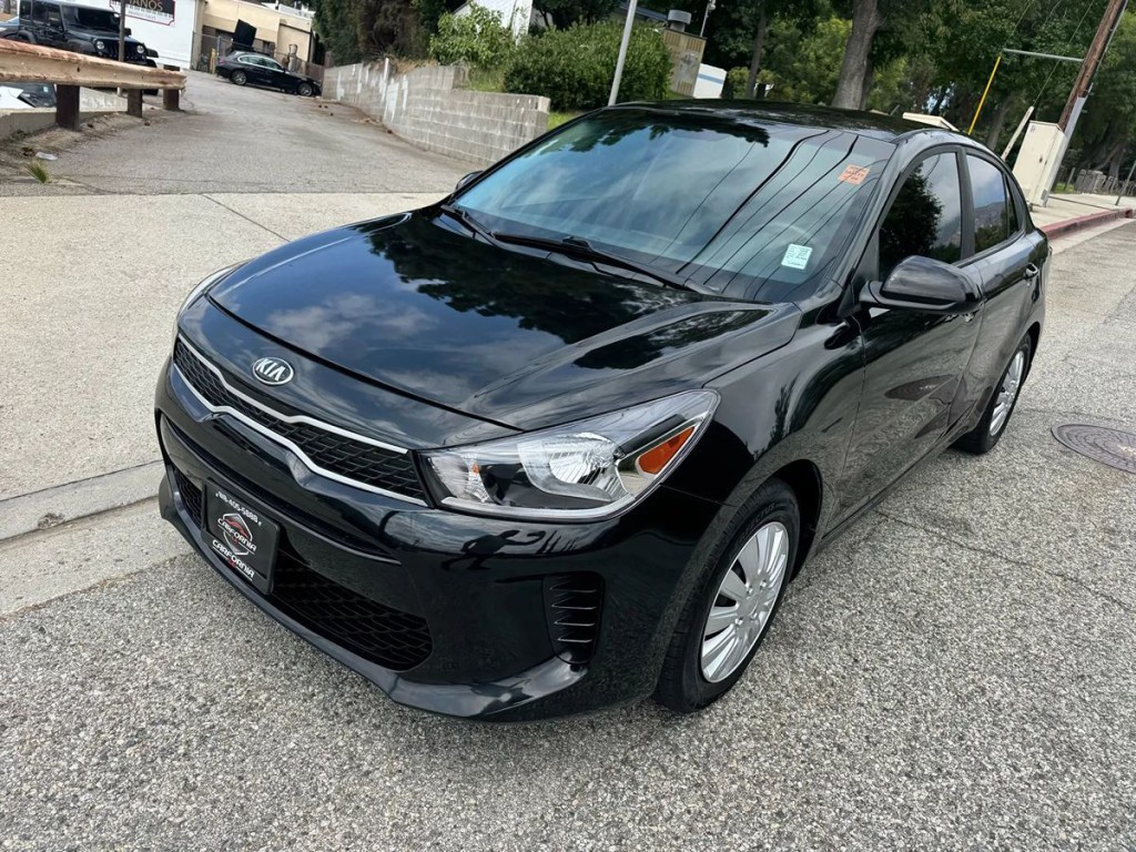 2018 Kia Rio Image 3