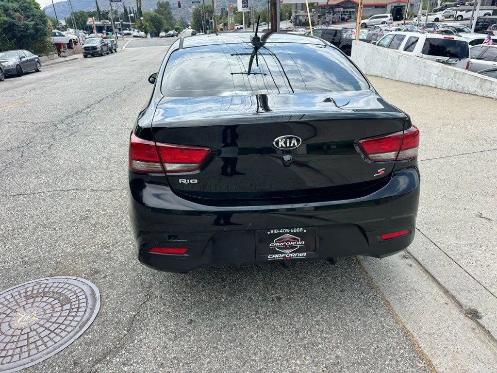 2018 Kia Rio Image 4