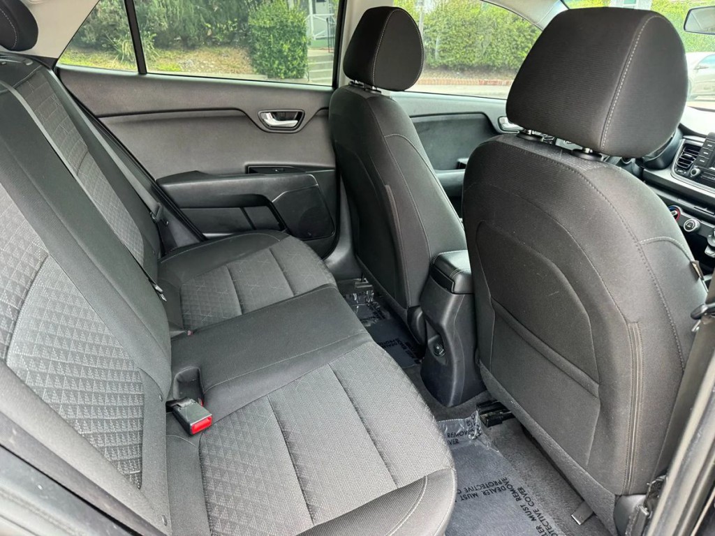 2018 Kia Rio Image 14