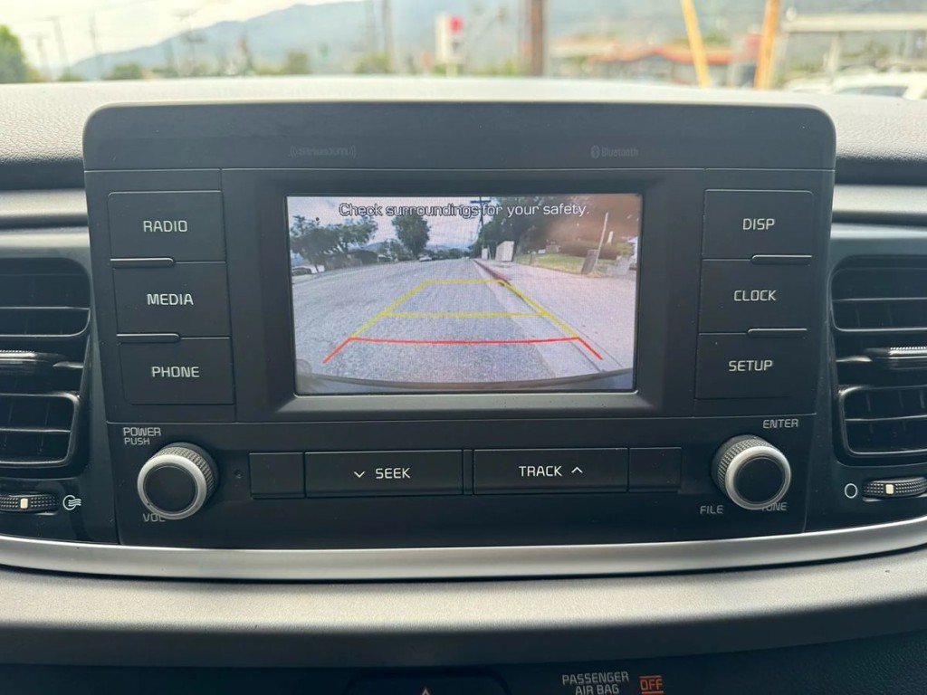 2018 Kia Rio Image 17