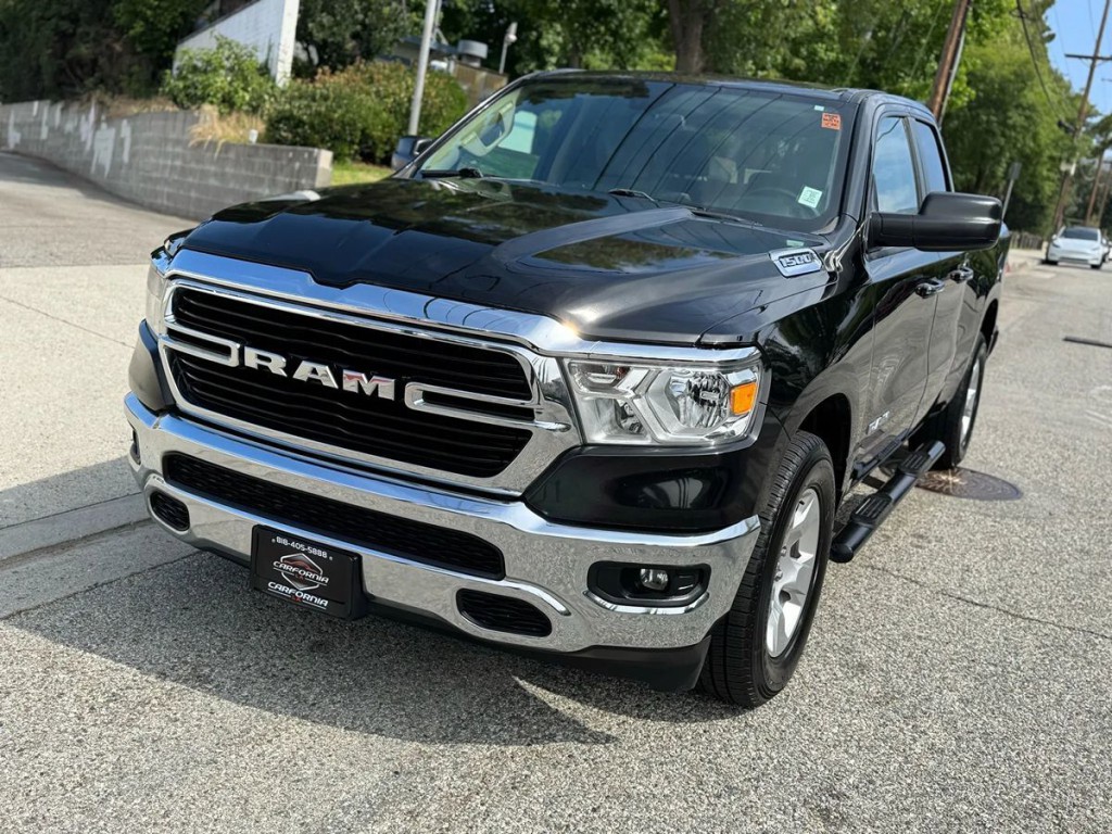 2020 RAM 1500 Image 3