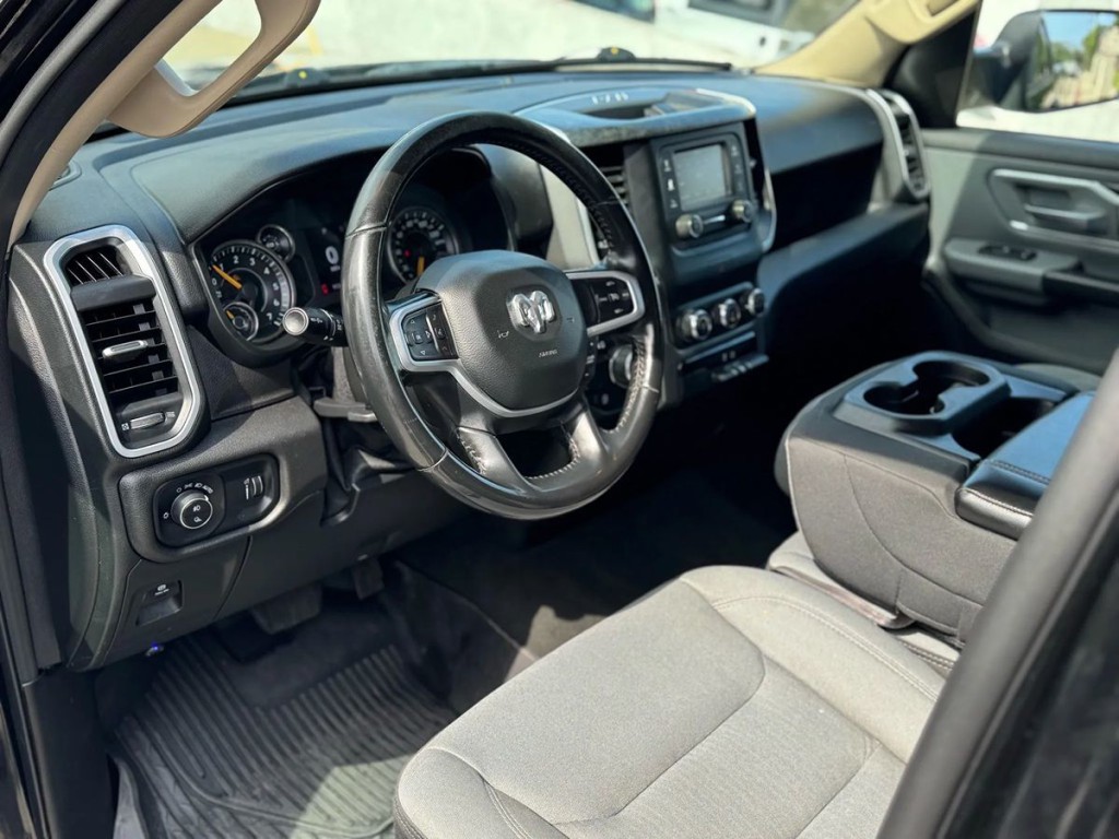 2020 RAM 1500 Image 11