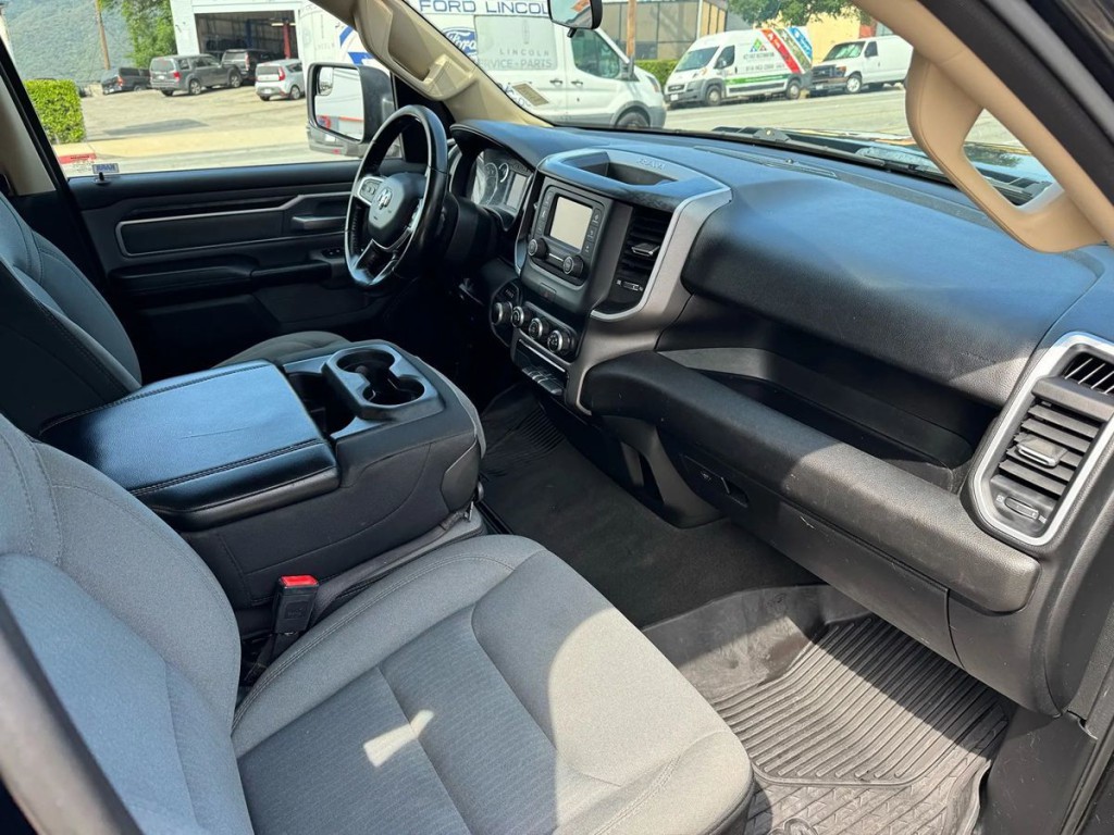 2020 RAM 1500 Image 15