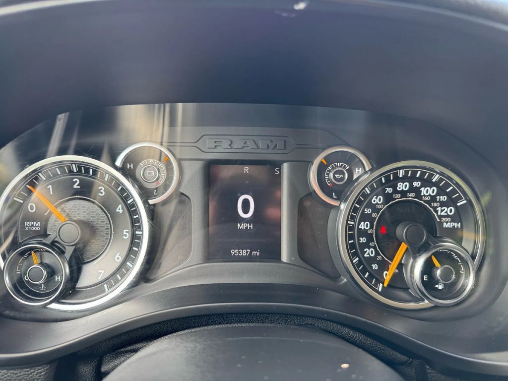 2020 RAM 1500 Image 17