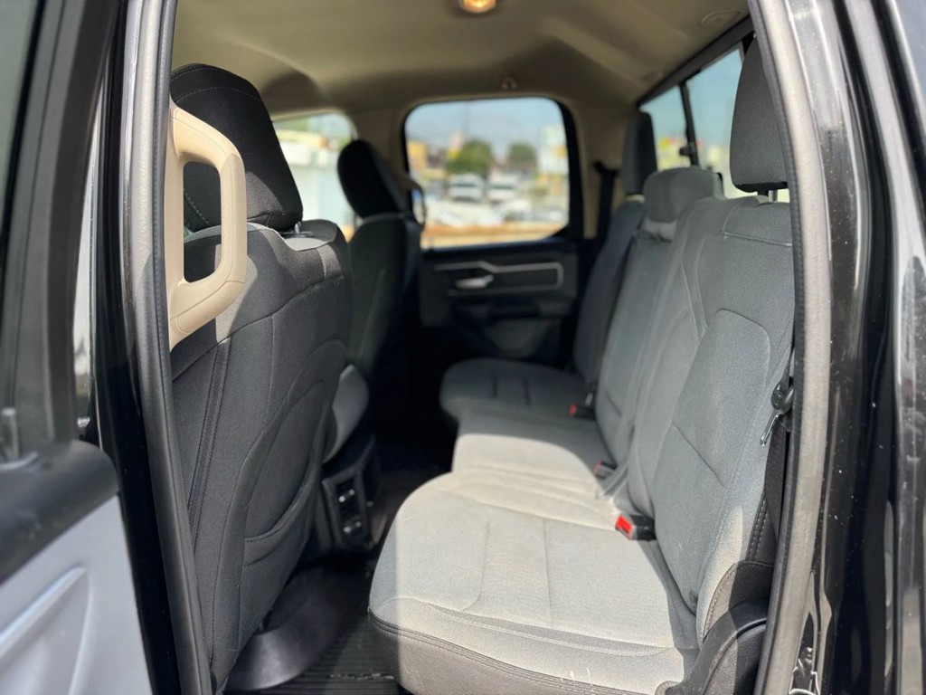 2020 RAM 1500 Image 22