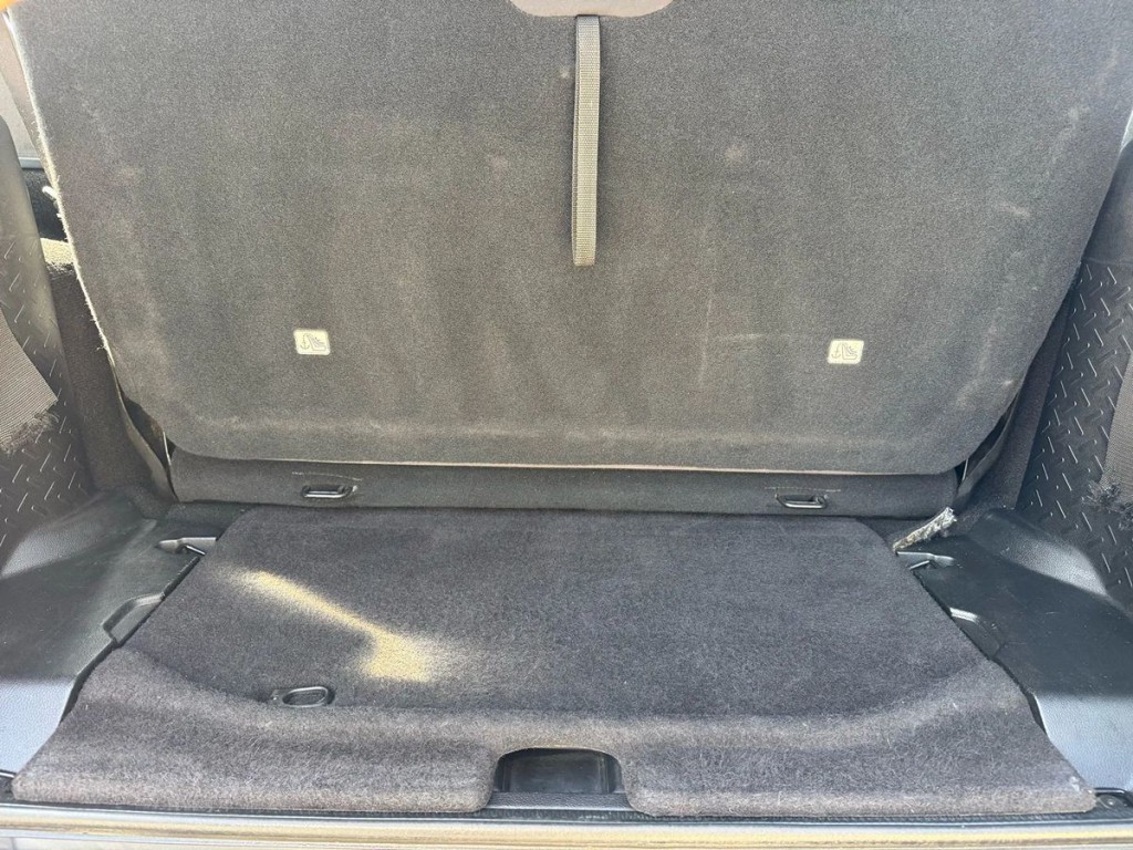 2016 Jeep Wrangler Image 19