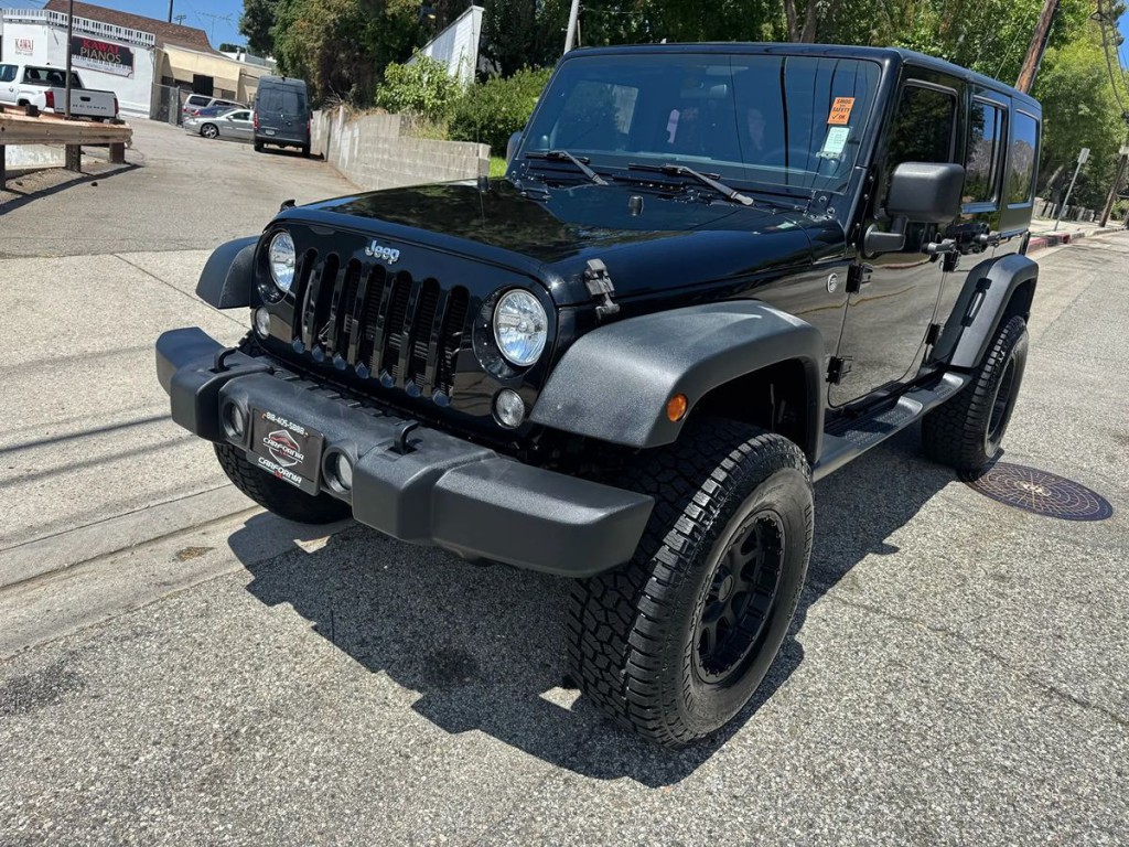 2014 Jeep Wrangler Unlimited Image 3