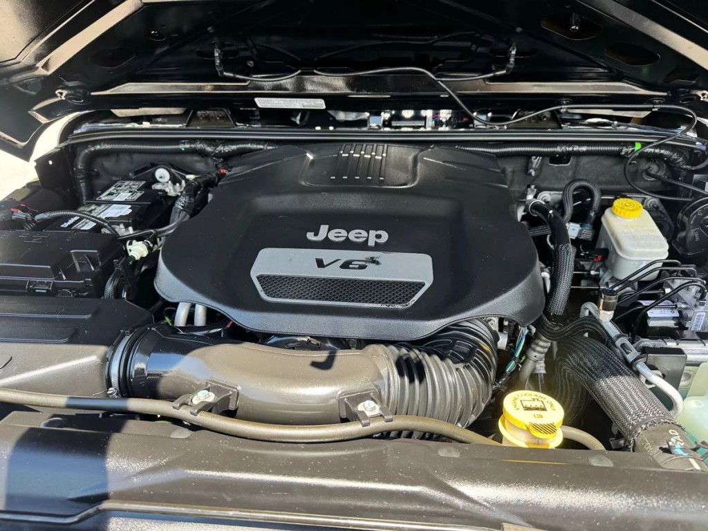 2014 Jeep Wrangler Unlimited Image 23