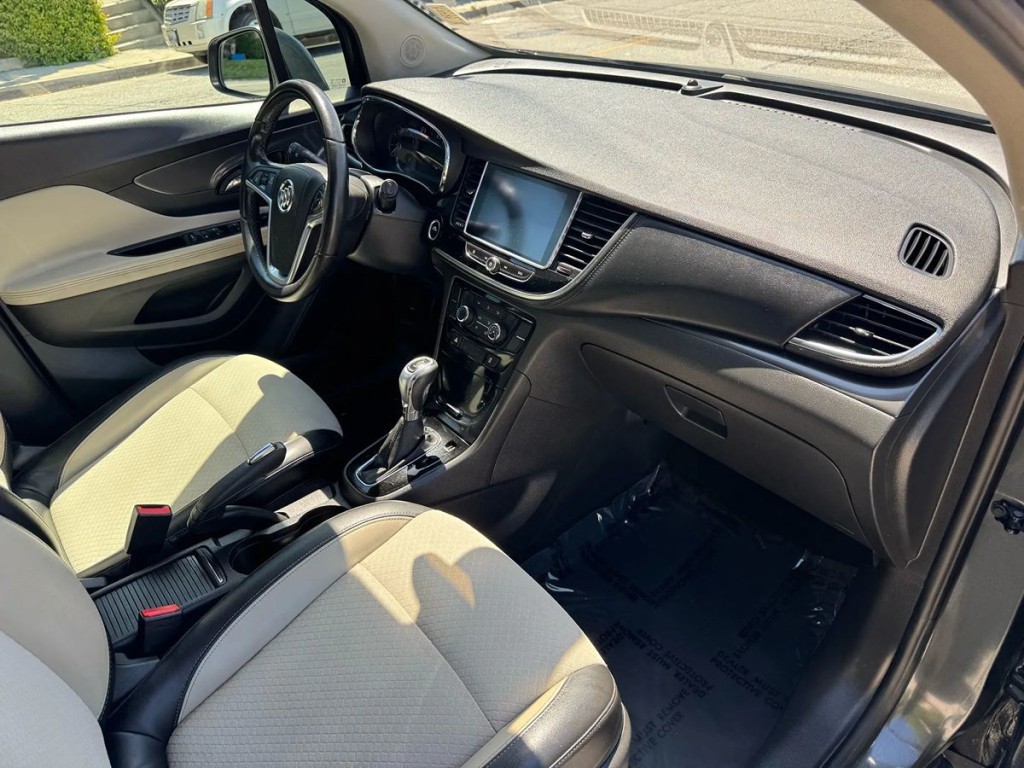 2018 Buick Enclave Image 14