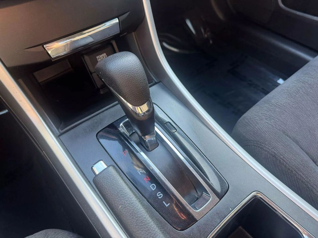 2014 Honda Accord Image 13