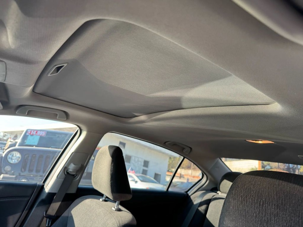 2014 Honda Accord Image 19